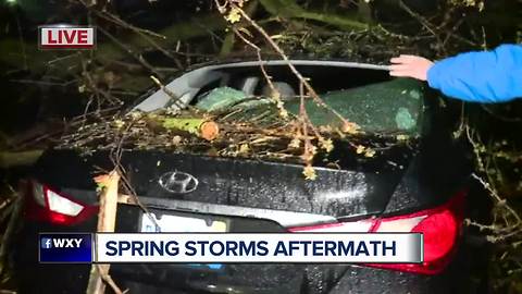 More than 300K without power, DTE says