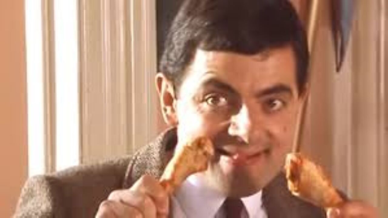 Trying New Food with Mr Bean | Mr Bean's Holiday Movie Clip | Classic Mr Bean