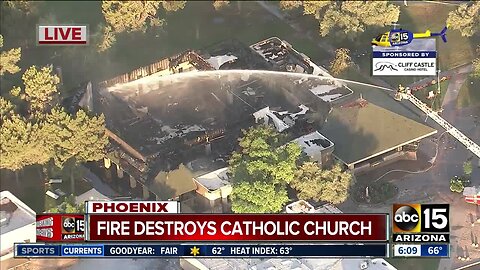 Fire destroys Phoenix church