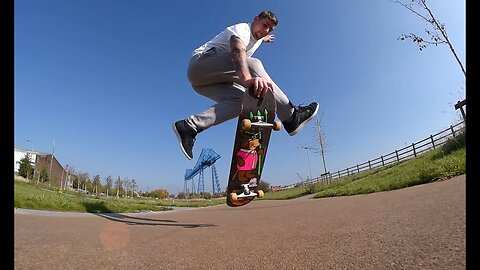 ♫ Liam TAPEY Hill's "FLAT CLUB" Part ♫