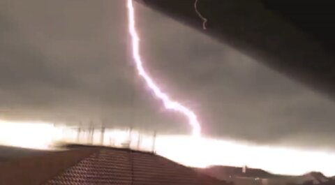 Scary Lightning Strike In Front Of Camera Live