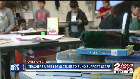 Teachers urge legislature to fund support staff