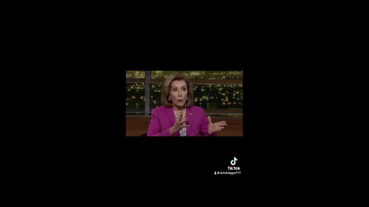 NANCY PELOSI GEEFT GRATIS HUIZEN AAN ILLIGALE IMMIGRANTEN ( ENG SUBS )