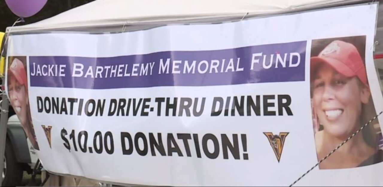 Drive-thru dinner helps victim's family