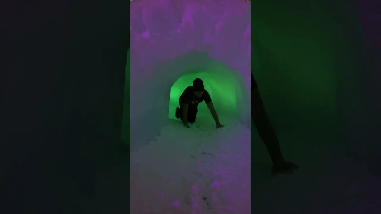 A CASTLE MADE OF ICE!!!! Minnesota Winter Wonderland Ice Castles Part 12