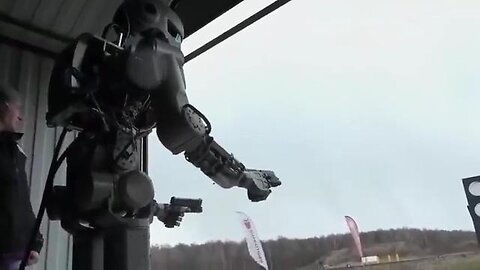 RUSSIA UNVEILED ITS FIRST ROBOT ARMY / Robotic Army