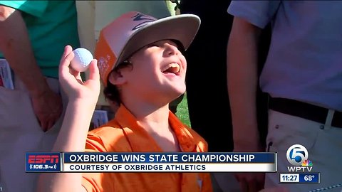 Rickie Fowler gives young fan a ball