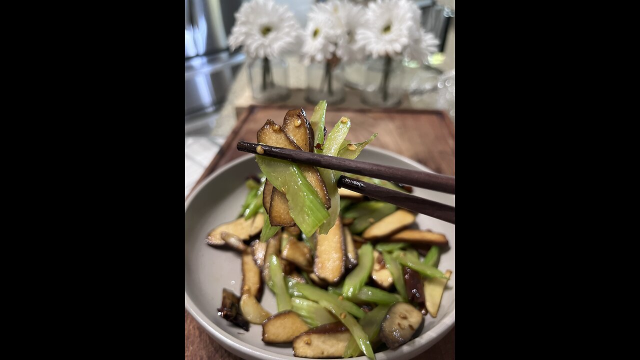 Chinese Spiced Bean Curd with Celery Stirfry