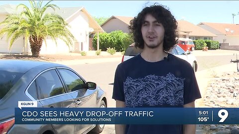 Heavy traffic at drop-off and pick up Canyon Del Oro High School