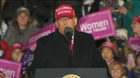 President Trump and VP Pence make final stop in Grand Rapids