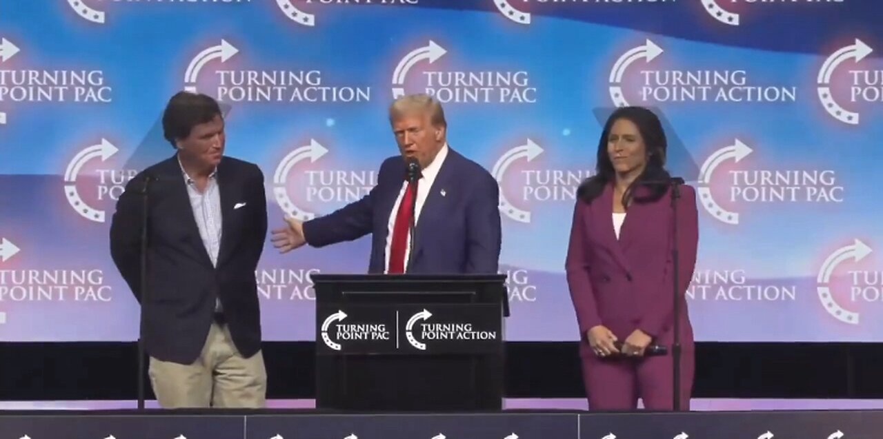 Tucker Carlson and Tulsi Gabbard Join Trump on Stage