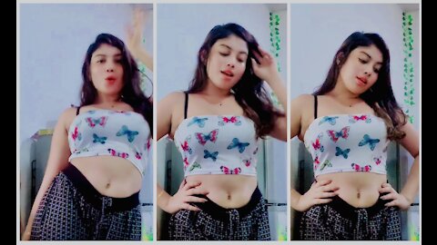 Sexy 😍 girl dance like a sexy 🔥 dancer ( 🥰 cute and romantic ❤️ girl 👧 )