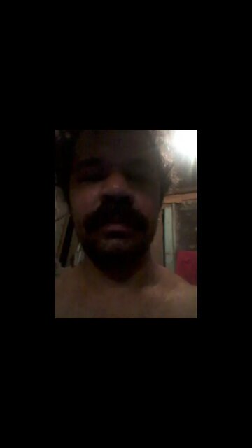 fazendo a barba com a tesoura pt4 #shorts