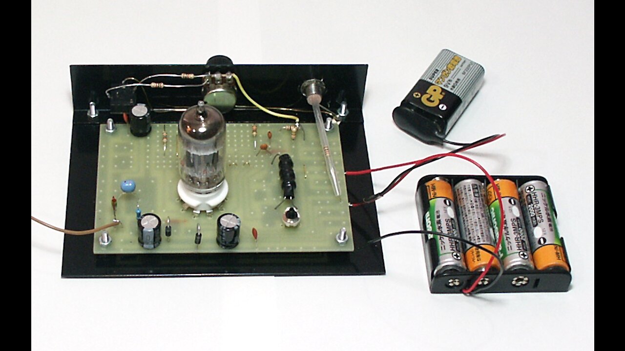 Battery-Drive Single tube AM Transmitter