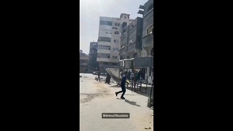 مشاهد من عدوان الاحتلال المستمر على مخيم جباليا شمال قطاع غزة.