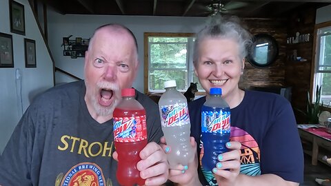 Limited Time Star-Spangled Splash Mountain Dew Flavor. We Review The Heck Out Of It!