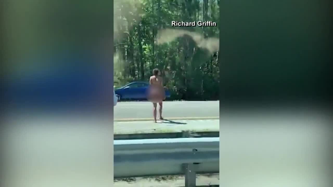 Naked Florida woman caught on camera crossing Interstate 95 in Brevard County