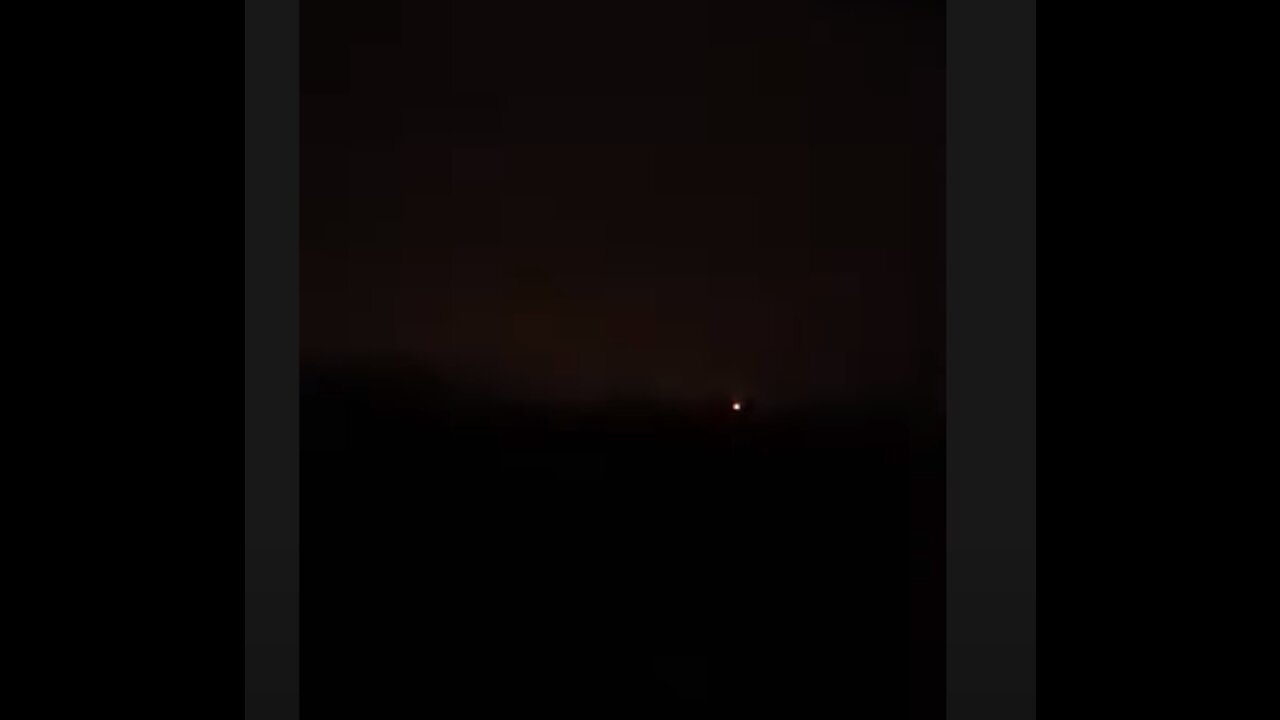 ufo in thunderstorm -France-