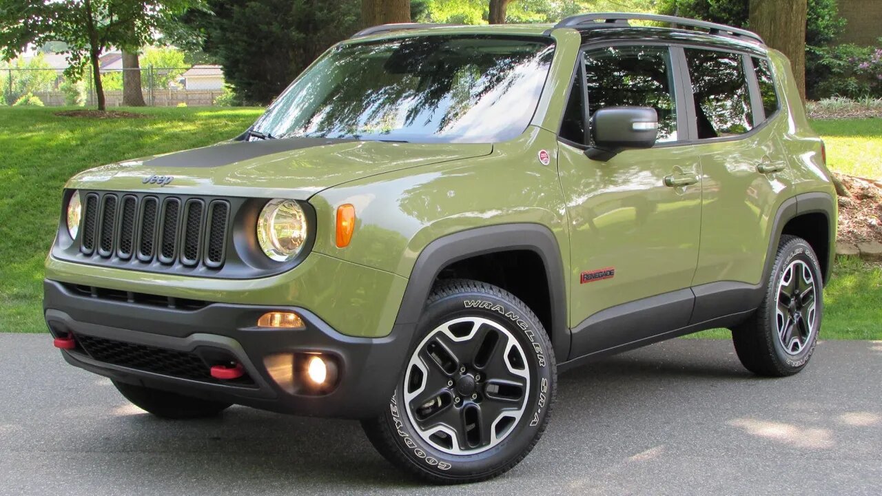 2015 Jeep Renegade Trailhawk Start Up, Road Test, and In Depth Review