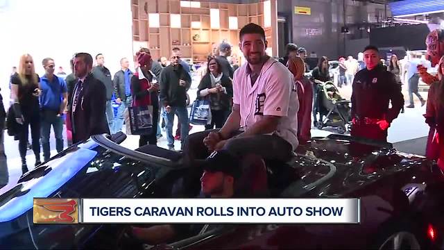 Tigers players go 'car shopping' at Auto Show