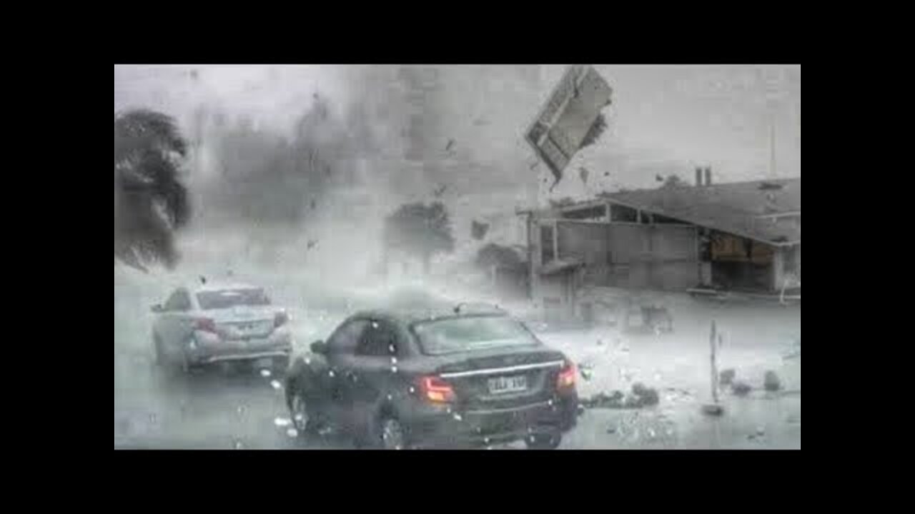 A huge storm sweeps across Ottawa, Canada. 2022-05-21