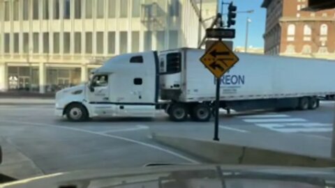 Freight Relocators Live: Effingham Illinois to St Louis Missouri