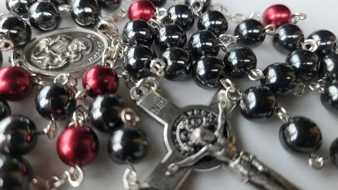 Pray the Rosary Live #122 - Joyful Mysteries