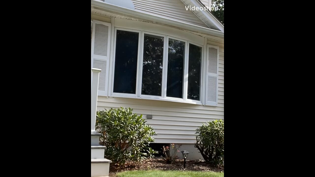 Custom built window replacement ￼