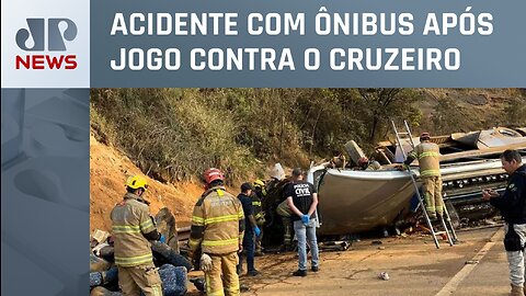 Sete corinthianos seguem internados em Minas Gerais