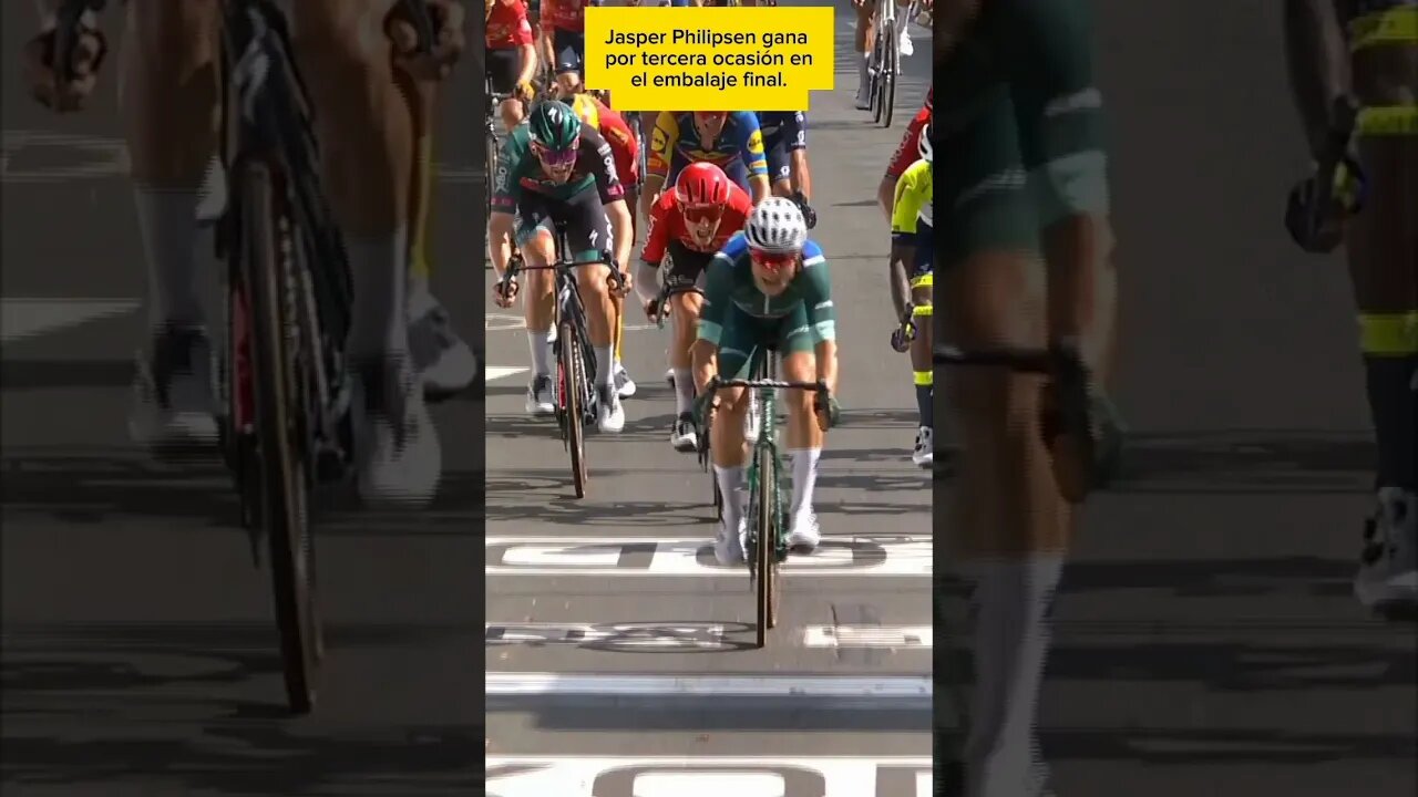 Jasper Philipsen gana 3 veces en el embalaje final. Tour de Francia 2023.