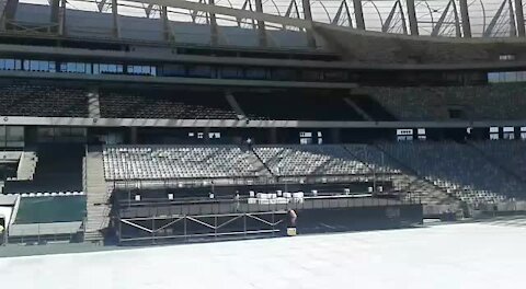 Ultra South Africa music fest goes big in new stadium home (9WL)