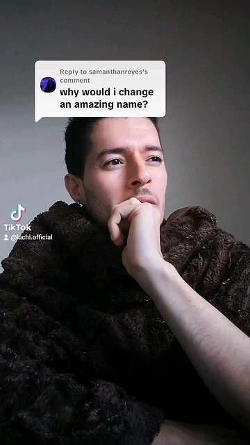 Why do Mexicanas cry about colonization but never change their last name?