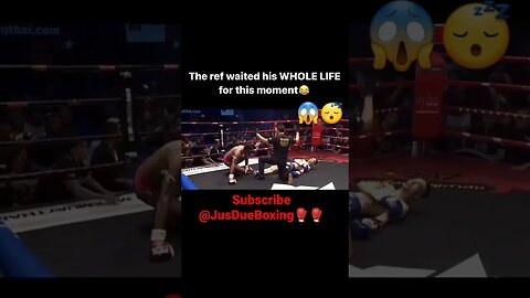 (WOW) RARE DOUBLE KNOCK DOWN 😳 #shorts #youtubeshorts #viral #knockouts #muythai #boxing #mma #twt