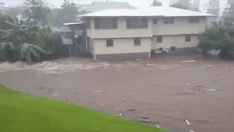 Tempesta Lane provoca inondazioni alle Hawaii