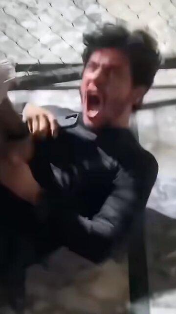 In a shocking turn of events, a lion attacked a boy, but he escaped death by a narrow margin.😱