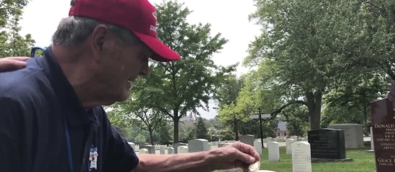 Veterans visit Arlington National Cemetery