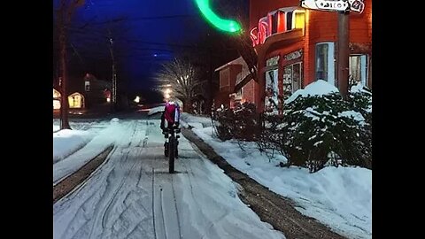 Crunchy Snow Ride Down Main Street ( Fatback Rhino )