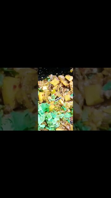 Aloo karele ki sabzi #shorts #ytshorts #viral #viralreels #trending #happycookingtoyou #sabzilovers
