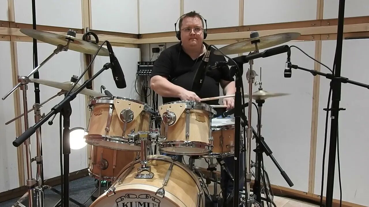 Teemu Vehkala - Time's of My Life (Billy Cobham drum cover)