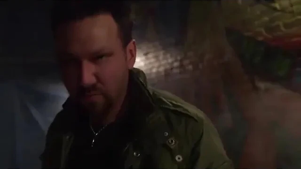 COMING INTO A CONVO LIKE...