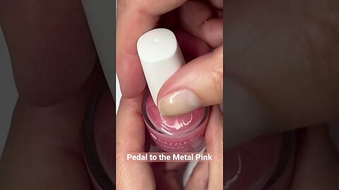 Dazzle Dry non streaky sheers with good formula #naturalnails #dazzledry