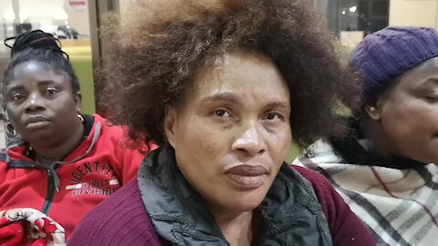 SOUTH AFRICA - Cape Town - Hundreds of refugees protested outside the offices of United Nations High Commission for Refugees (VIDEO) (Xes)