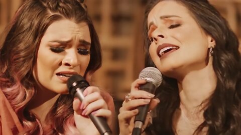 O Hino Que Fez O Mundo Sentir O Espírito Santo😭🔥•Oceanos - Bia Monteiro Feat. Marcela Taís