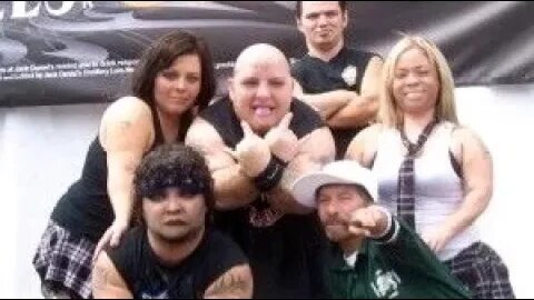 Thursday Twattwizzle- Ladies Night