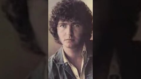 Mac Davis's Childhood "I Got Beat Up So Much" #shortsfeed
