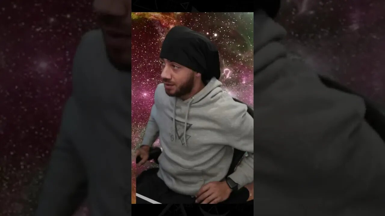 Neewer Portable GREEN SCREEN Test - Tyler Polani