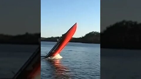 Speed Boat Doing Wheelstands. #trending #shorts #boat #video #viral #viralvideo #wheelie #skids