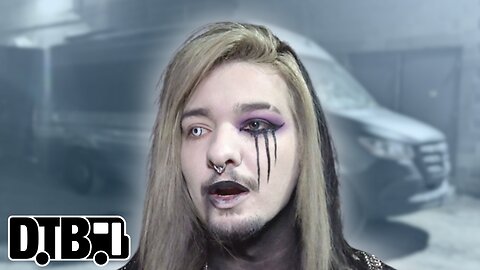 Dark Divine - BUS INVADERS Ep. 1961