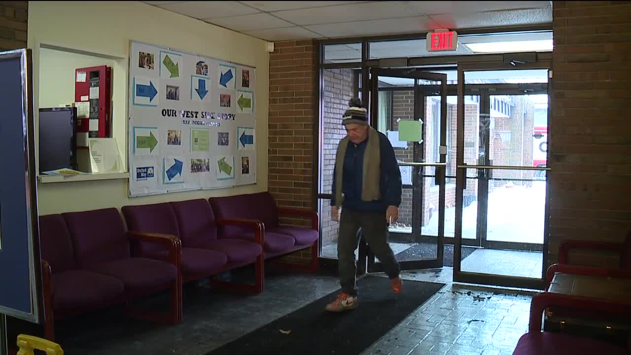 Food stamp sign-up issues traced to employees putting wrong info into the Ohio Benefits system