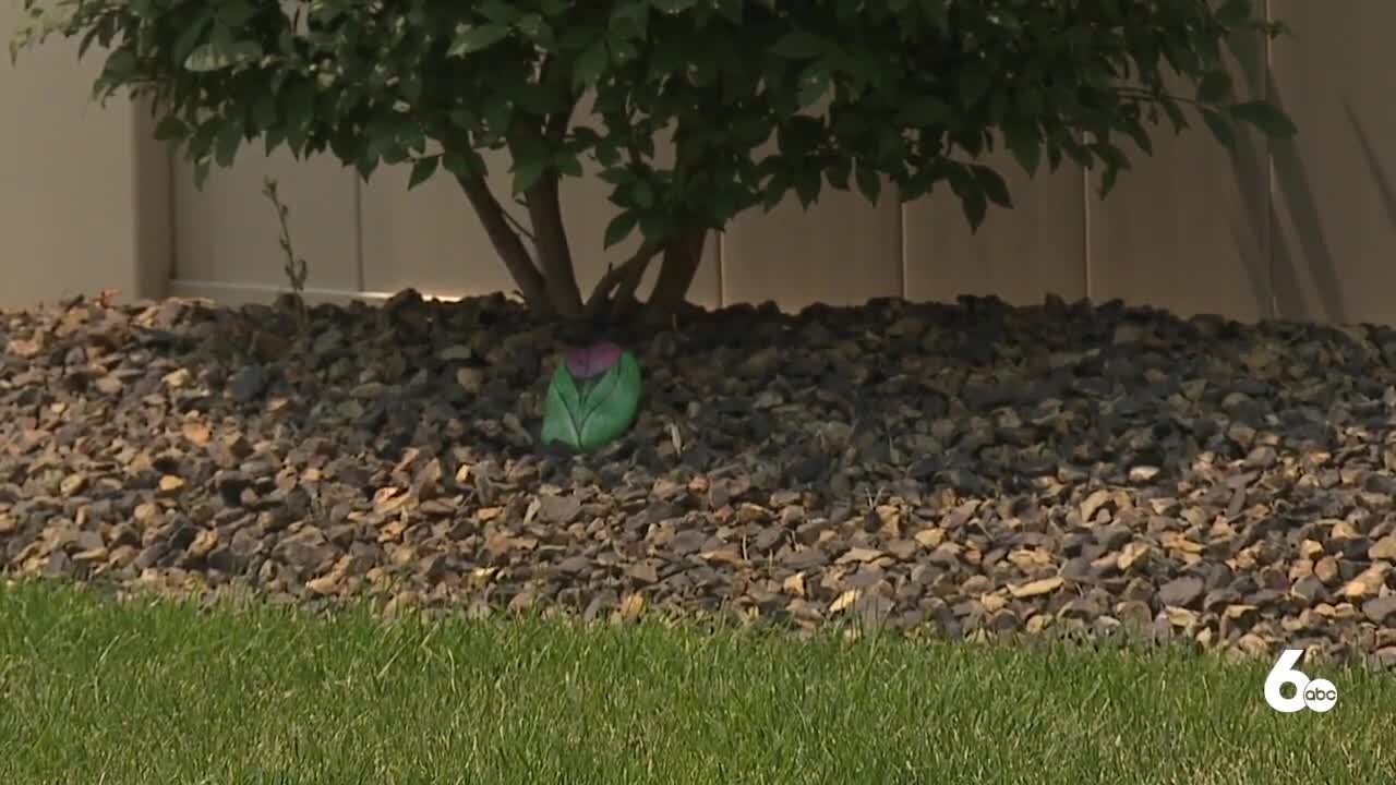 Boise "Rocks!", card-making group comes together in act of kindness